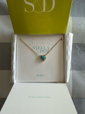 NWT Stella & Dot Maeve Heart Pendant Necklace Turquoise